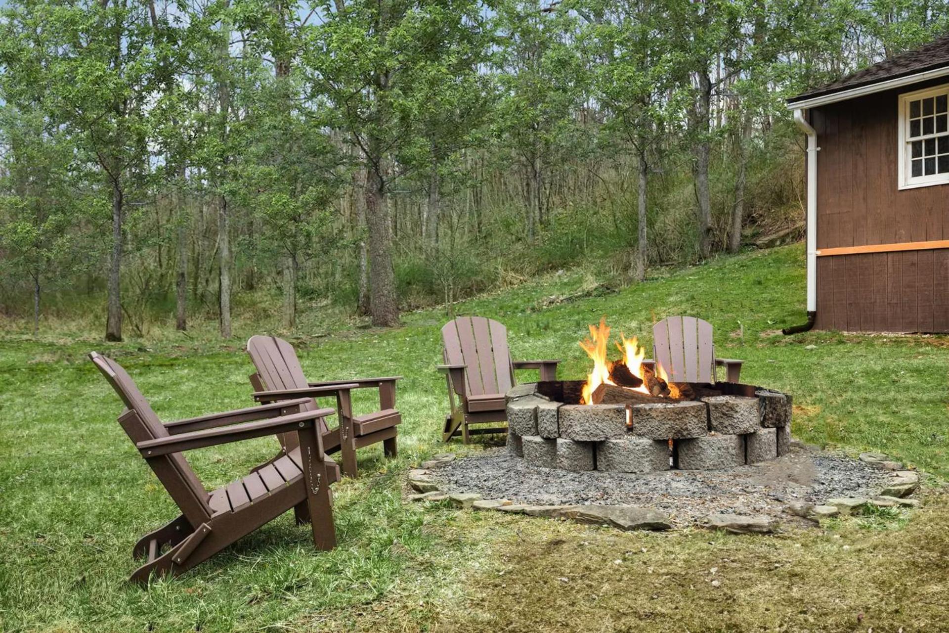 Creekside Cabin W Hot Tub, Fire Pit, Grill, Wifi! Basye Zewnętrze zdjęcie